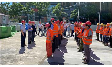 致敬！烈日下的綠地守護者